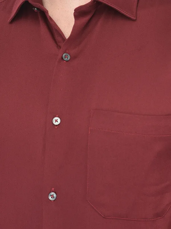 Cotton Blend Maroon Ultra Slim Fit Solid Shirts