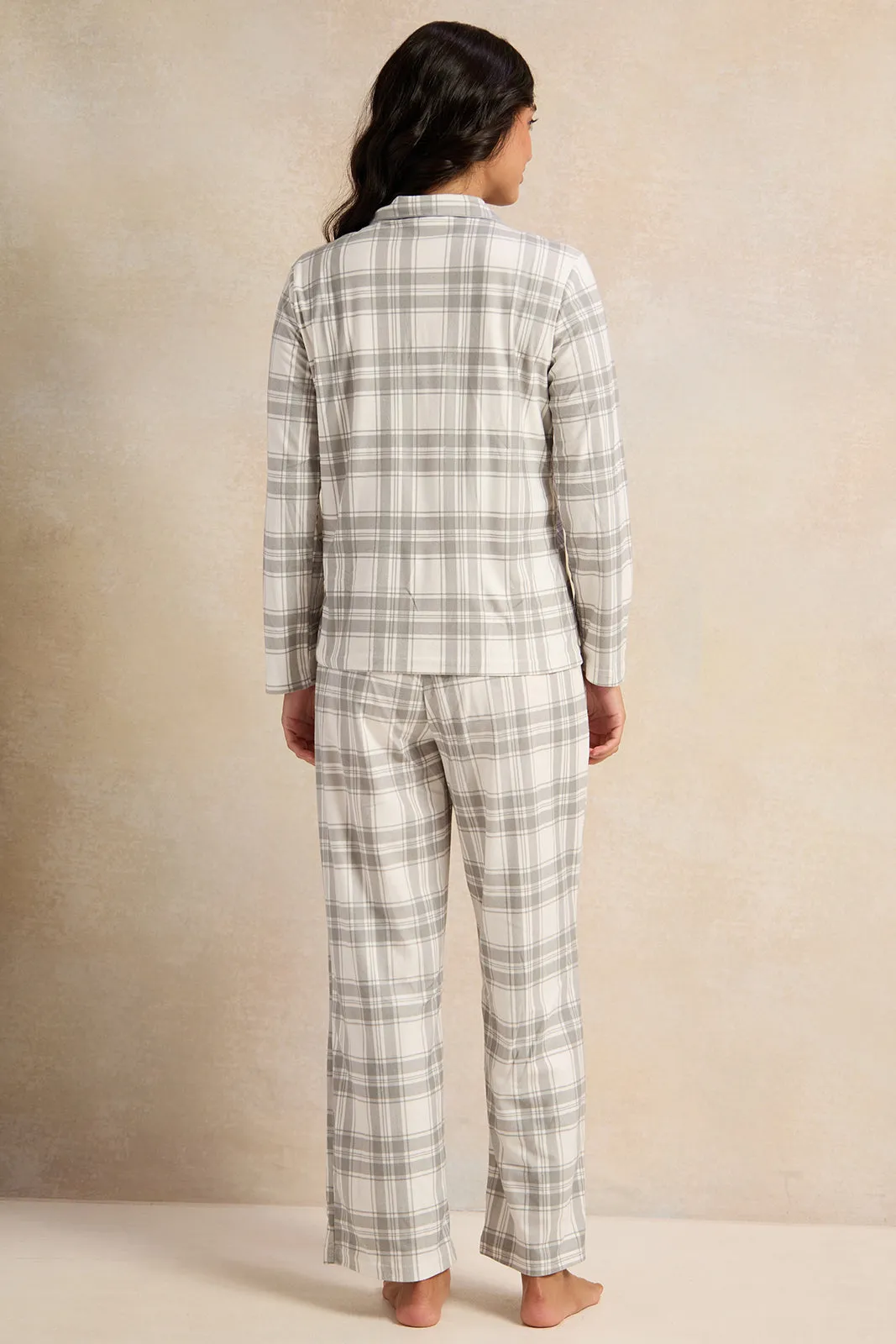 Women White Checkered Pajama Set (2 Piece)